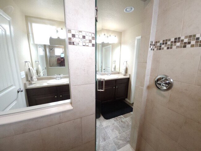Building Photo - 8392 Longleaf Ln