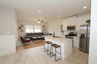 Building Photo - 131 Furlong Dr