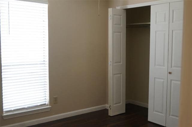 Building Photo - 1217 Blanco Ln