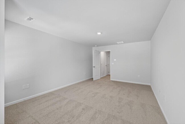 Building Photo - 3121 Greyton Dr