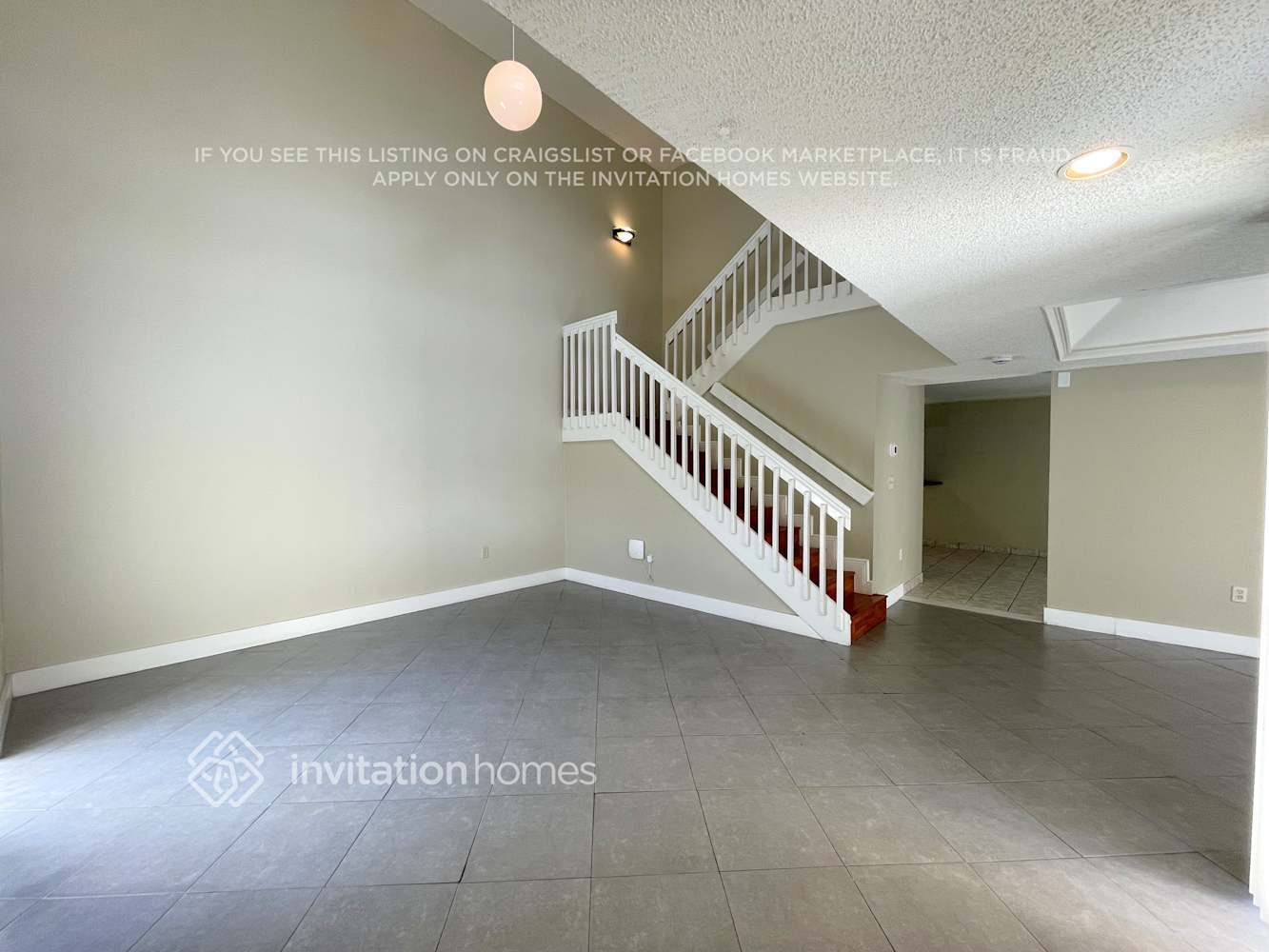 Building Photo - 9280 SW 154th Ct