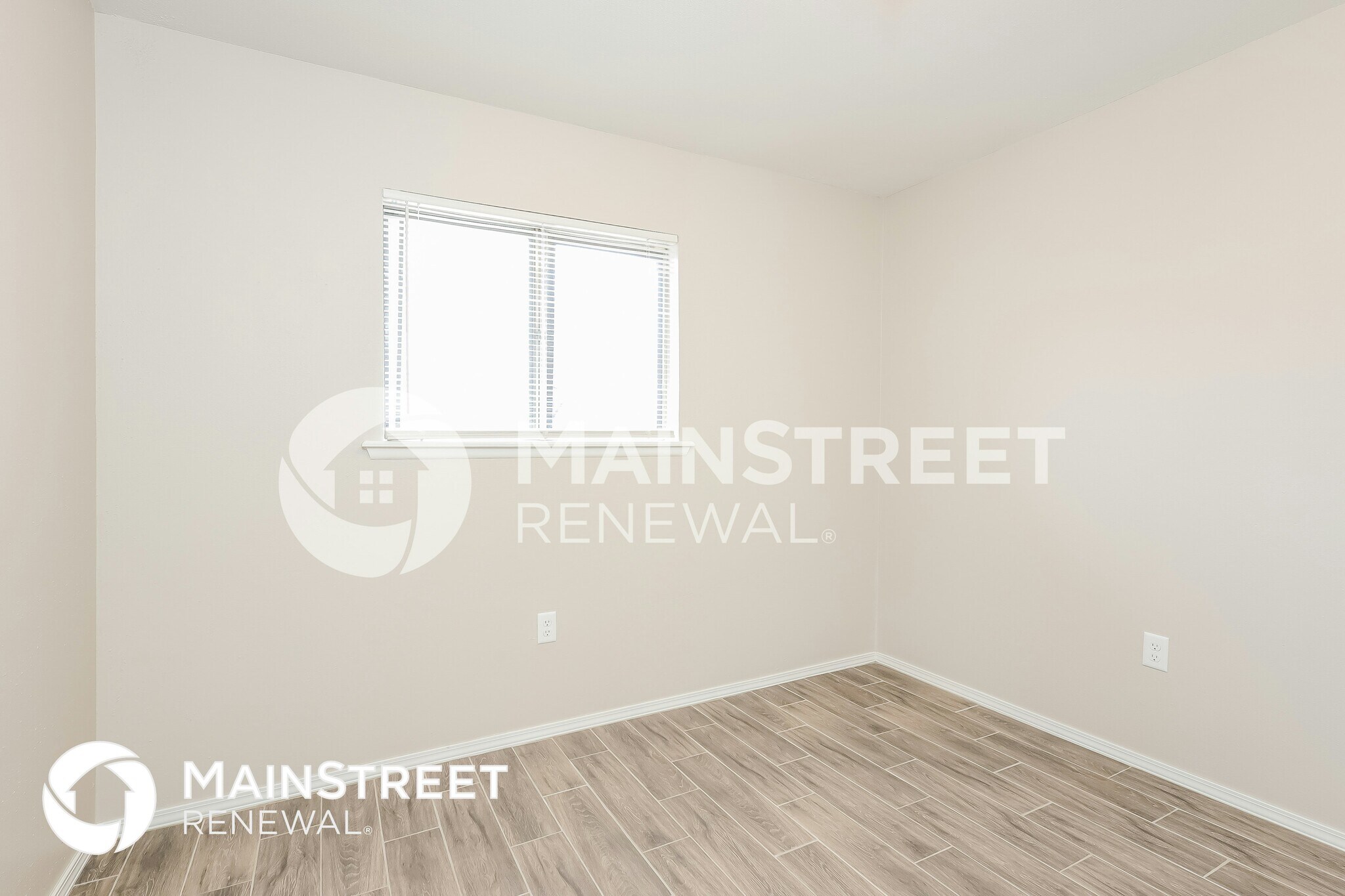 Building Photo - 2504 Yorkshire Ave