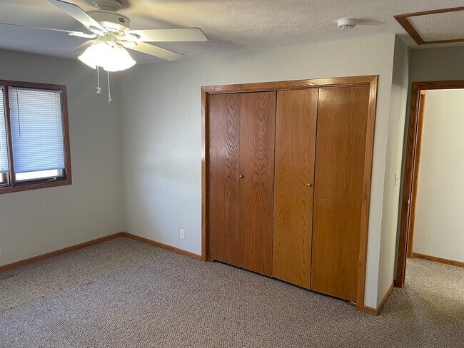 Building Photo - 5005 Meredeth St