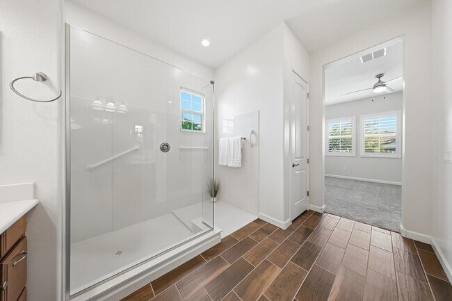 Building Photo - 4897 N 207th Ln