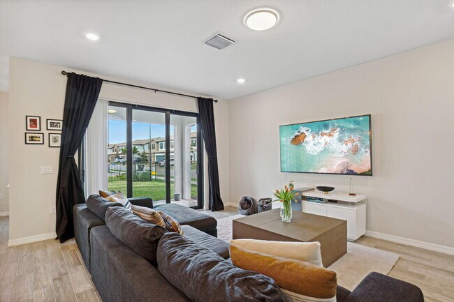 Building Photo - 8181 Tailshot Ct