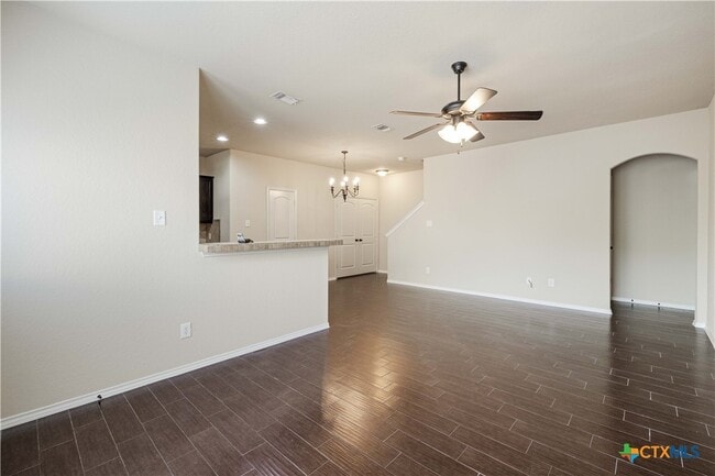 Building Photo - 290 Rosalie Dr