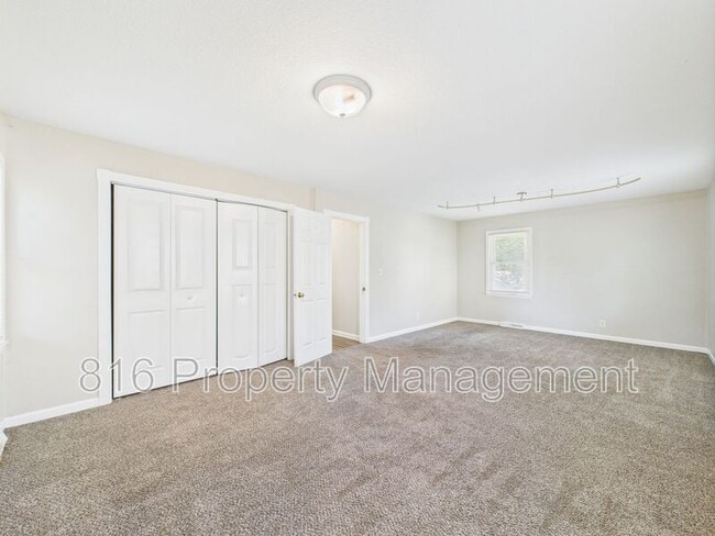 Building Photo - 4321 N Lister Ave