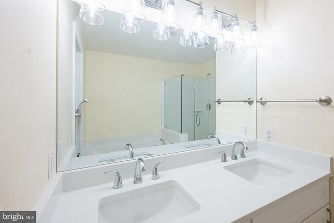 Building Photo - 5920 Terrapin Pl