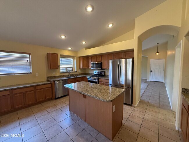 Building Photo - 4588 E Indian Wells Dr