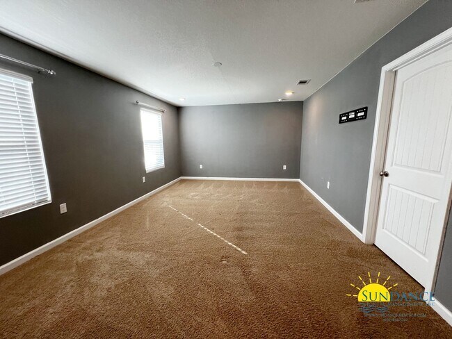 Building Photo - 930 Merganser Way