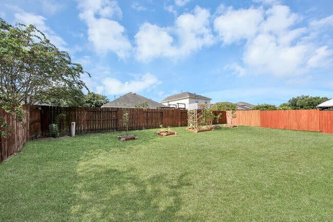 Building Photo - 8627 Sweet Pasture Dr