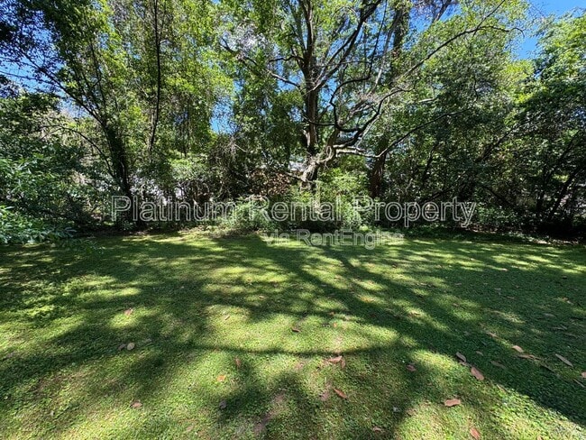 Building Photo - 383 Springdale Dr NE