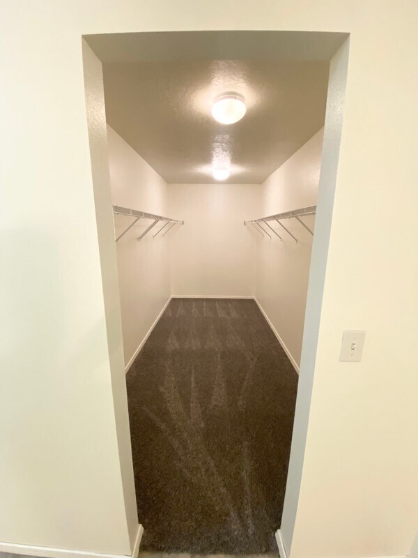 Building Photo - 1243 W 520 S