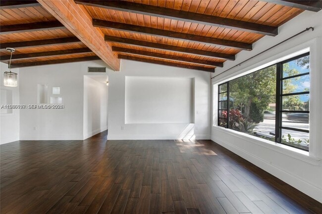 Building Photo - 9005 SW 56th St