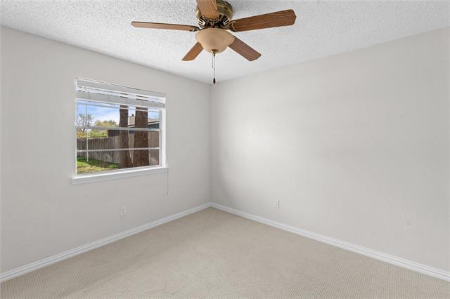 Building Photo - 1106 Almond Dr