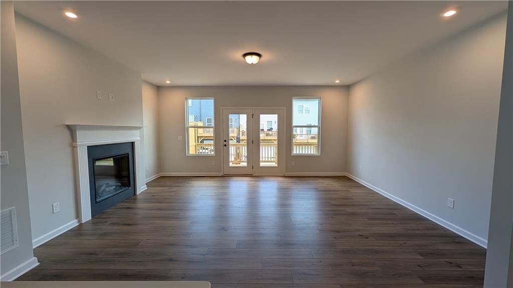 Building Photo - 3053 Beacon Bend Xing