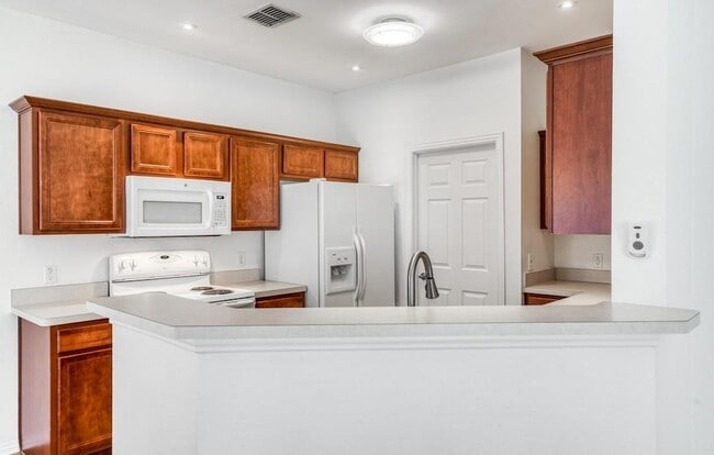 Building Photo - 3301 Paisano Trail