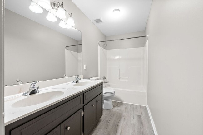 Building Photo - 3792 McAllister Dr
