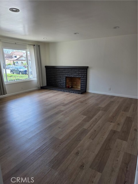 Building Photo - 16010 Dalton Ave