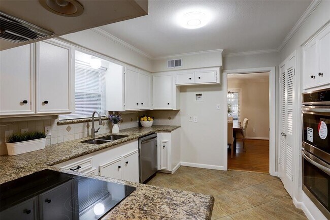 Building Photo - 4327 Wigton Dr