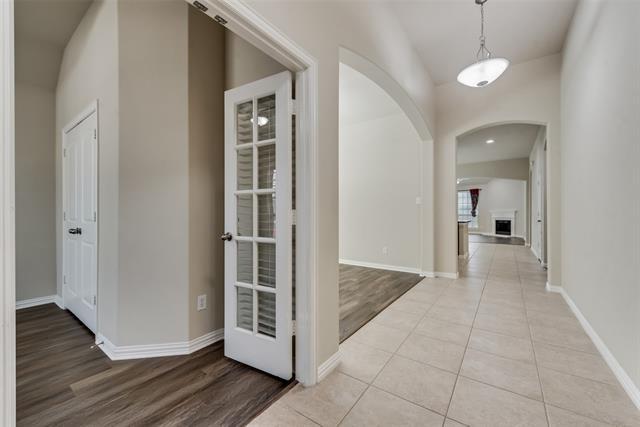 Building Photo - 2900 N Umberland Dr