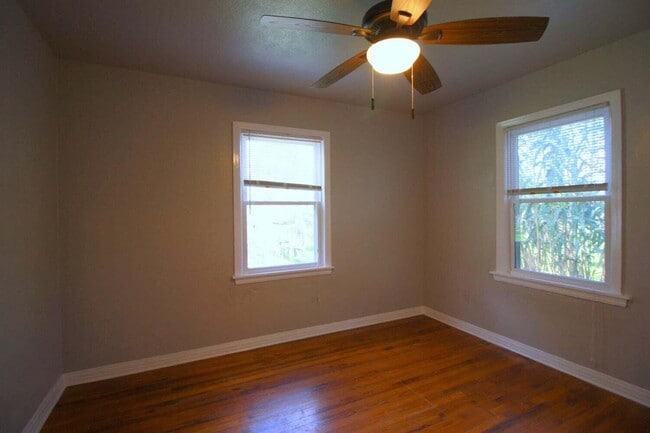 Building Photo - 2611 28th St