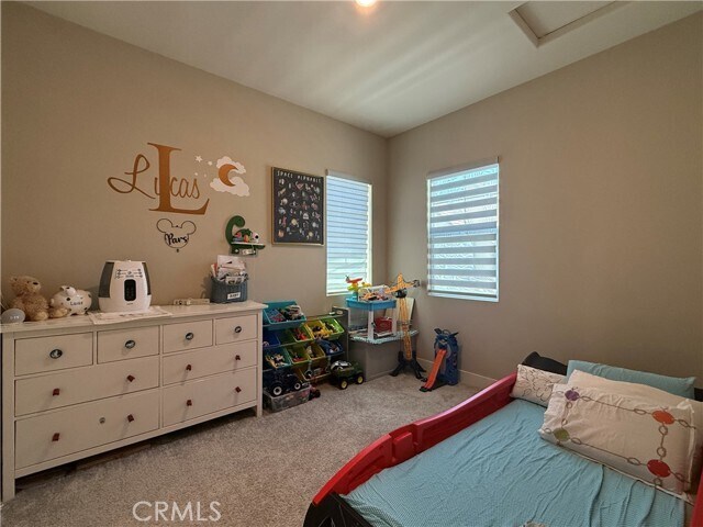 Building Photo - 110 Source