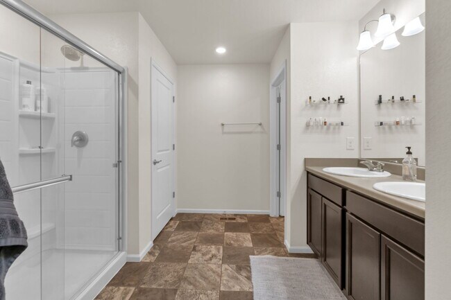 Building Photo - 26813 E Archer Ave