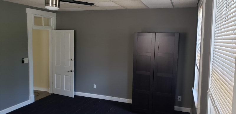 Building Photo - 2413 Vine St