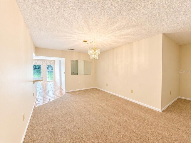 Building Photo - 310 Faircross Cir