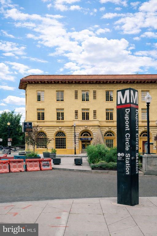 Building Photo - 2019 O St NW