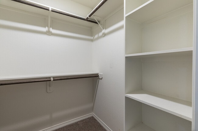 Building Photo - 222 Sand Flat Ln