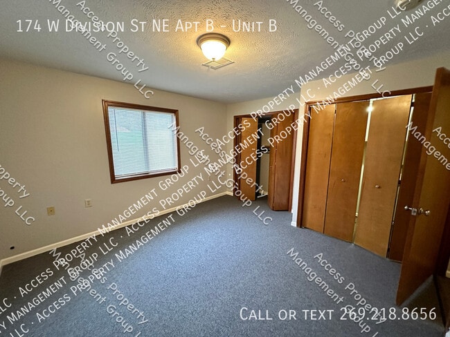 Building Photo - 174 W Division St NE