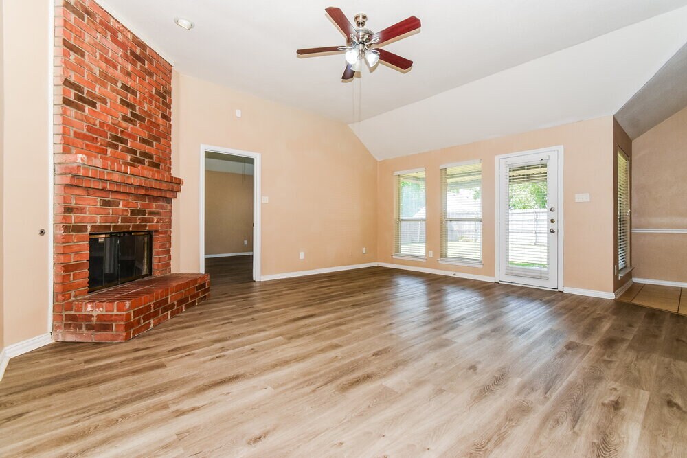 Building Photo - 7921 Wayne Way