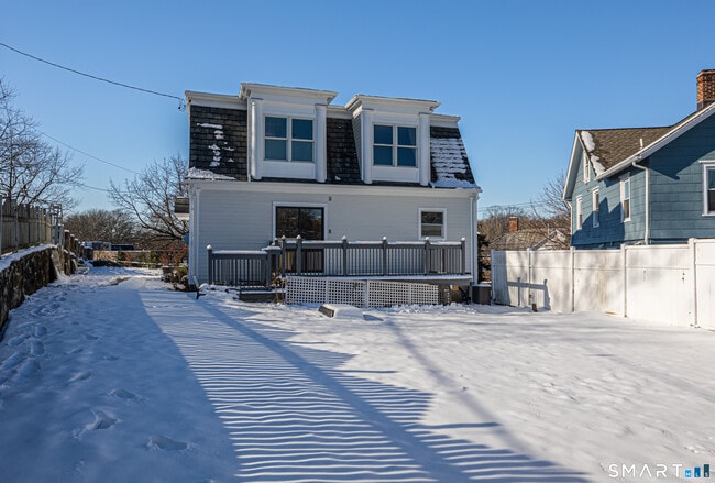 Building Photo - 7 Ann St