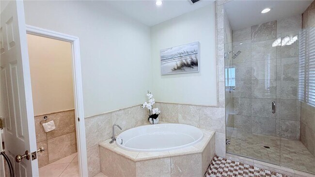 Building Photo - 218 Sand Key Estates Dr