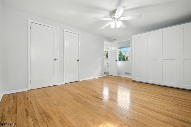 Building Photo - 49 Canoe Brook Pkwy