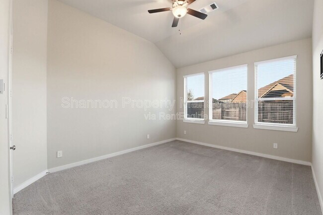 Building Photo - 9515 Willard Dr