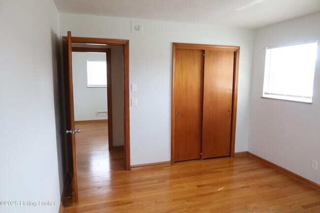 Building Photo - 4618 St Rita Dr