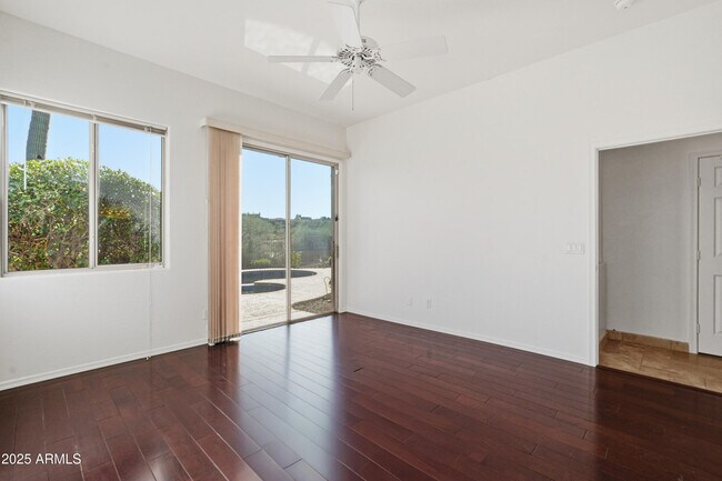 Building Photo - 15707 E Cactus Dr