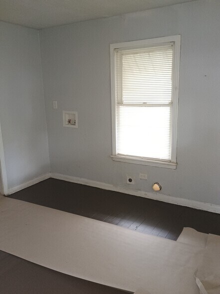 Building Photo - 419 Gulf