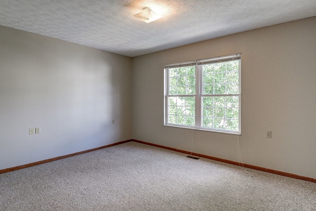 Edwards Crossing II - Beaver, WV | Apartment Finder