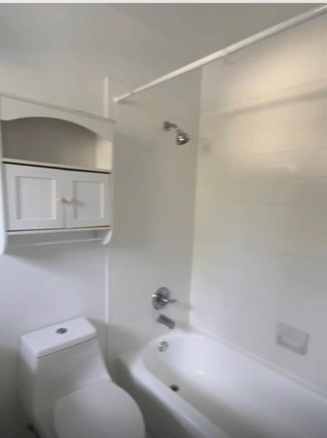 Building Photo - 2223 Pasadena Way