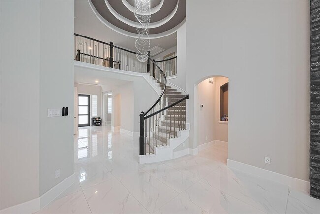 Building Photo - 12115 Ballshire Pines Dr