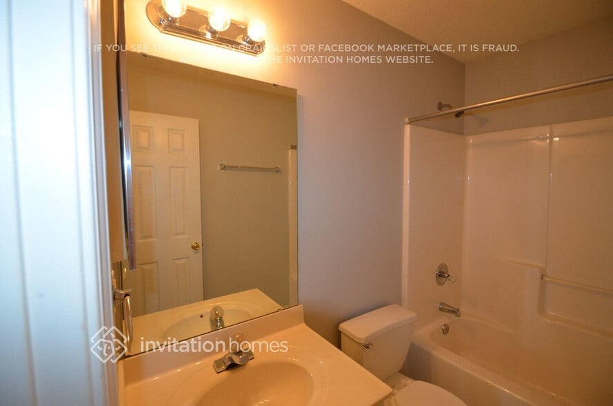 Building Photo - 317 Athens Hills Pl