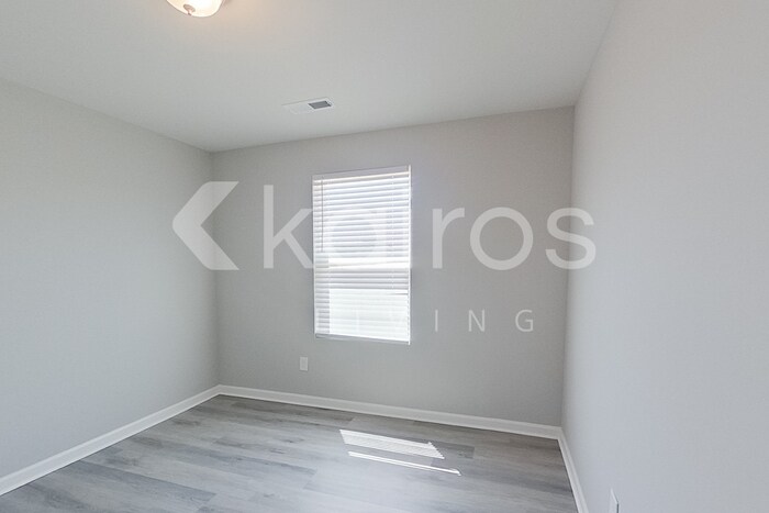 Building Photo - 3908 Miller Dr