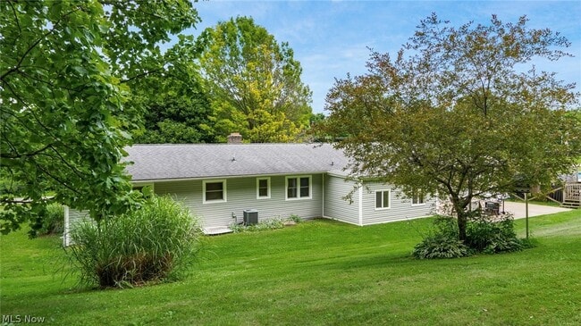 Building Photo - 7785 Black Run Rd