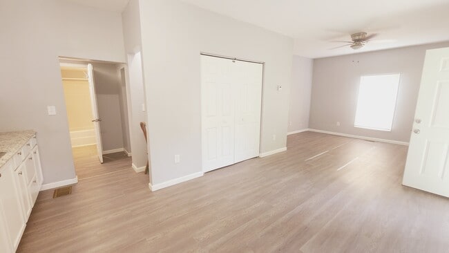 Building Photo - 2102 Adams Ave