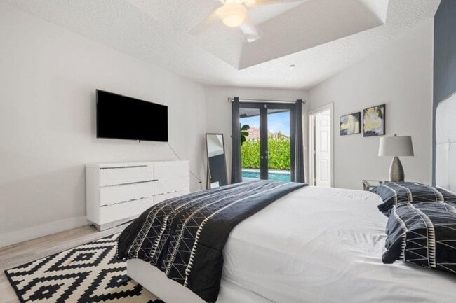 Building Photo - 10982 Ravel Ct