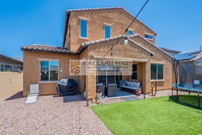 Building Photo - COMING SOON! Modern 4 Bedroom Home in Gate...